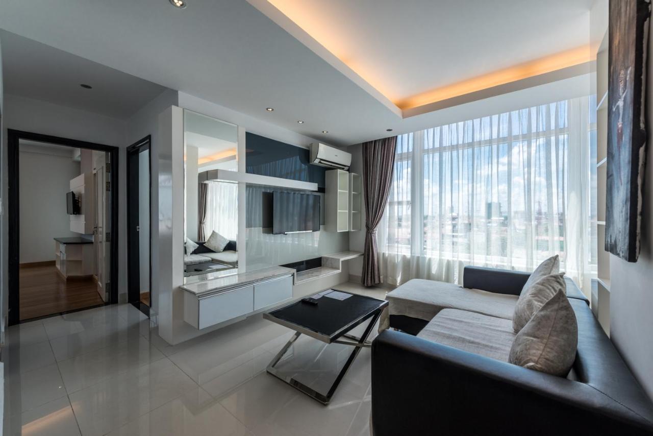 Naki Suites @ Silvertown Phnom Pen Exterior foto