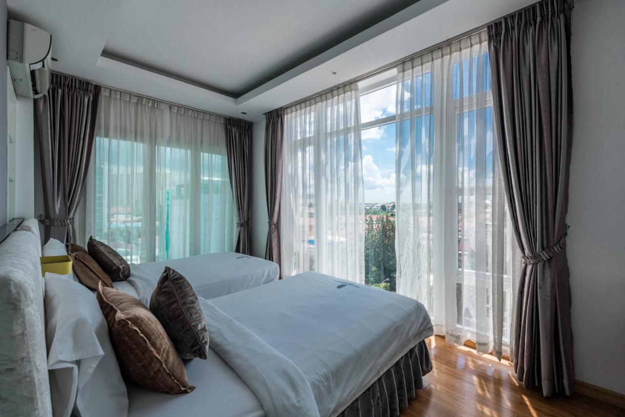 Naki Suites @ Silvertown Phnom Pen Exterior foto