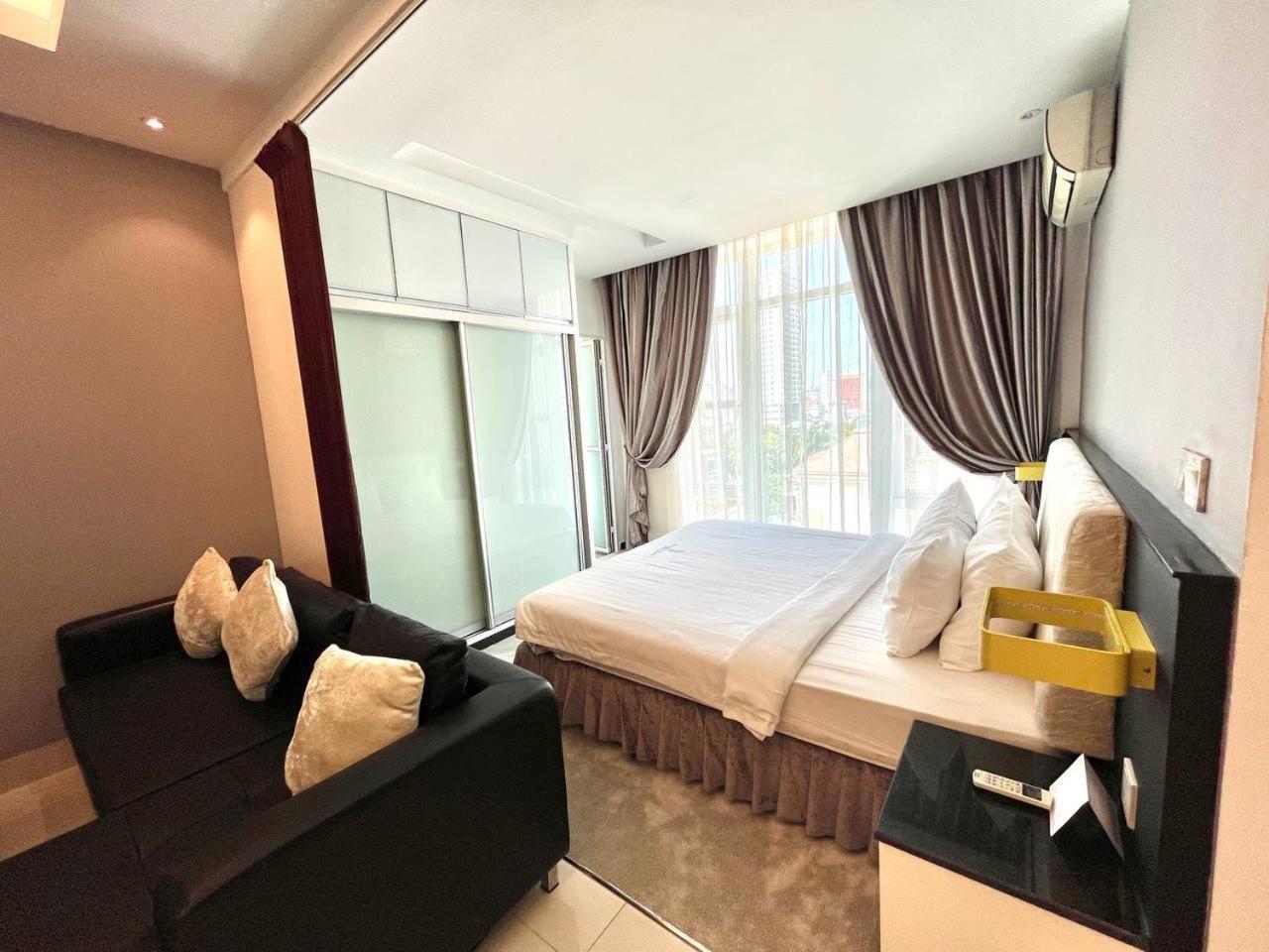 Naki Suites @ Silvertown Phnom Pen Exterior foto