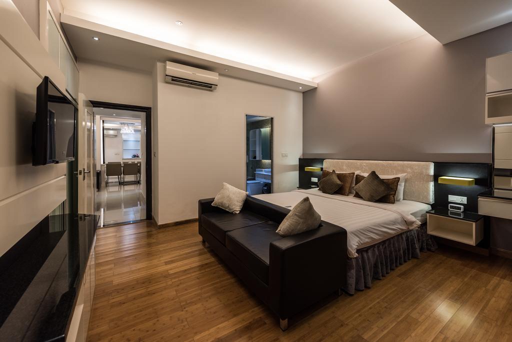 Naki Suites @ Silvertown Phnom Pen Exterior foto